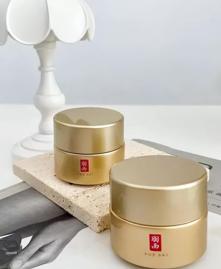 50岁抗皱紧致十大品牌给你紧致肌肤AG真人直营抗衰老的护肤品排行榜(图8) 50岁抗皱紧致十大品牌给你紧致肌肤AG真人直营抗衰老的护肤品排行榜(图8)